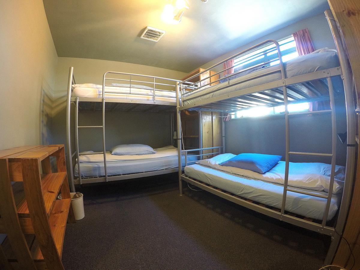 Kiwi House Hostel Крайстчёрч Экстерьер фото